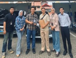 BRI Kanca Teluk Betung Serahkan Hadiah Program Super Agen BRILink Periode II Tahun 2025