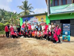 Pesantren Bank Sampah Sukses Gelar Gebyar Bazar UMKM Produk Sampah