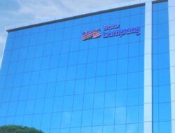 Bank Lampung Dukung Penataan Taman Kantor Bupati Lampung Selatan Lewat CSR