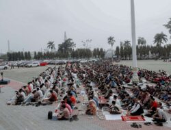 Pemprov Lampung Gelar Shalat Istisqa, Gubernur Mirza Ajak Masyarakat Perkuat Ikhtiar Hadapi Kemarau