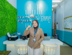 ALUMNI BERMUTU! Lulusan Terbaik S1 Pendidikan Matematika UTI Berkarir Cemerlang sebagai Master Teacher Coach di Ruangguru