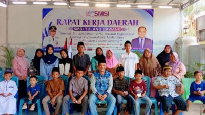 Jum’at Berkah ke-116, SMSI Tulang Bawang Bagikan Santunan untuk 11 Anak Yatim Piatu