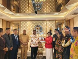 MRP Resmi Serahkan Keputusan Persetujuan DOB Provinsi Papua Utara ke DPR RI