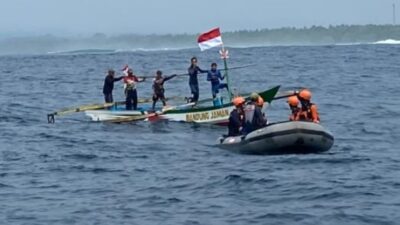 Tim SAR Gabungan Cari Nelayan yang Diduga Tenggelam di Perairan Labuhan Jukung