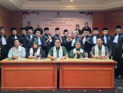 12 Advokat PERSADIN Ikuti Sumpah di PT Banten, Oking Apresiasi Pengadilan